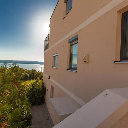 In Crikvenica 13719 * Klanfari
