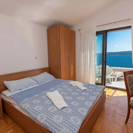 In 13719 * Crikvenica