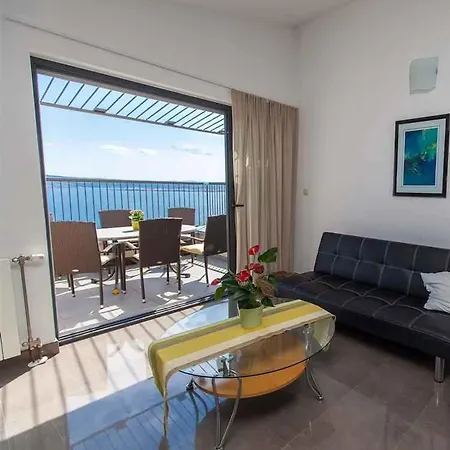 In 13719 Apartament